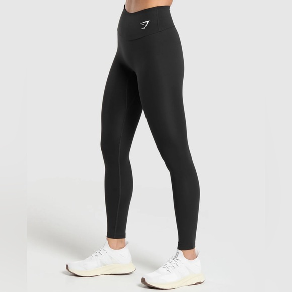 Gymshark Training Leggings - Picture 3 of 7